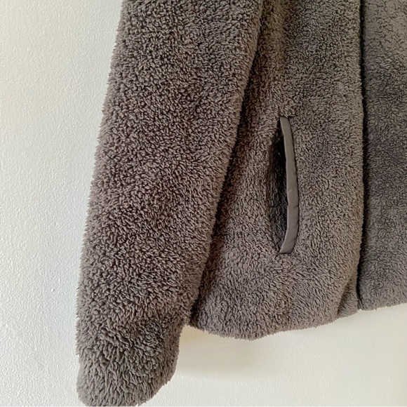 Womens Patagonia Full Zip Grey Fleece Jacket size small - Picture 8 of 13